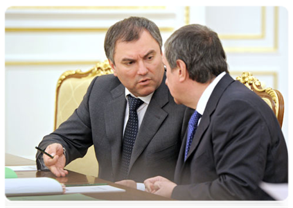 Deputy Prime Minister and Chief of the Government Executive Office Vyacheslav Volodin and Deputy Prime Minister Igor Sechin at a Government Presidium meeting|14 november, 2011|17:18