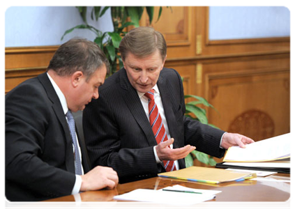 Deputy Prime Minister Sergei Ivanov and Defence Minister Anatoly Serdyukov at a meeting on state defence-industry contracts|14 november, 2011|18:14