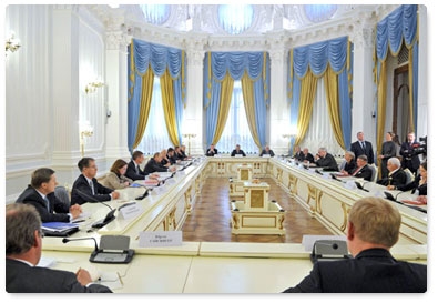 Prime Minister Vladimir Putin meets with representatives of the German business community