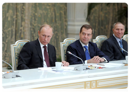 President Dmitry Medvedev and Prime Minister Vladimir Putin meeting with pensioners and veterans in the Grand Kremlin Palace|17 november, 2011|16:16