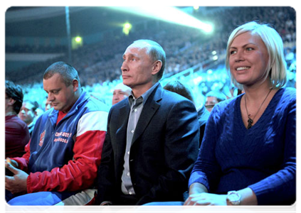 Prime Minister Vladimir Putin attends mixed martial arts matches at the M-1 Global tournament at Olimpiysky Sports Complex|20 november, 2011|17:40