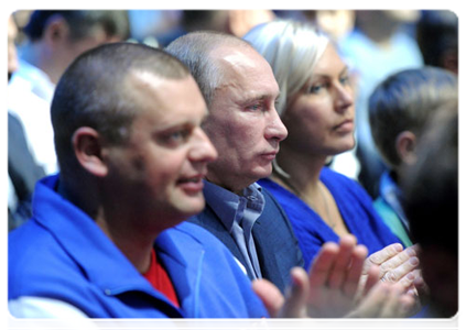 Prime Minister Vladimir Putin attends mixed martial arts matches at the M-1 Global tournament at Olimpiysky Sports Complex|20 november, 2011|18:42