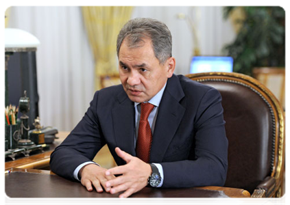 Minister of Civil Defence, Emergencies and Disaster Relief Sergei Shoigu at a meeting with Prime Minister Vladimir Putin|23 november, 2011|15:24