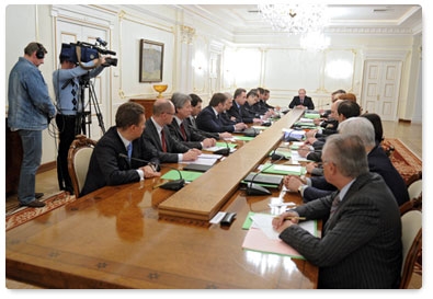 Prime Minister Vladimir Putin chairs a meeting of the Government Presidium