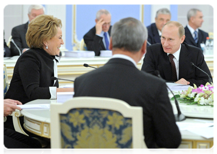 Prime Minister Vladimir Putin at a meeting of the Supreme State Council of the Union State of Russia and Belarus|25 november, 2011|17:43