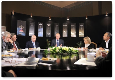 Prime Minister Vladimir Putin meets with artistic directors of theatre companies at Lenkom Theatre