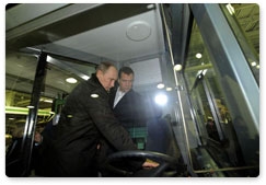 Dmitry Medvedev and Vladimir Putin visit the Gorky Automobile Plant in Nizhny Novgorod