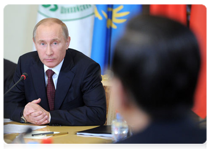 Prime Minister Vladimir Putin participates in a limited attendance meeting of the  SCO member states’ heads of government council|7 november, 2011|15:00