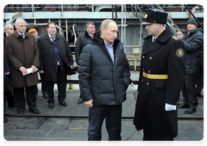 Prime Minister Vladimir Putin visits the Sevmash Production Association and inspects the nuclear-powered ballistic missile submarine Alexander Nevsky|9 november, 2011|16:23