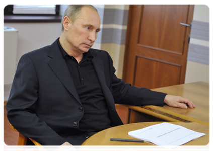 Prime Minister Vladimir Putin meeting with Rosatom State Corporation Head Sergei Kiriyenko|12 december, 2011|16:39