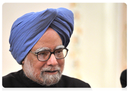 Prime Minister of India Manmohan Singh at a meeting with Prime Minister Vladimir Putin|16 december, 2011|17:57