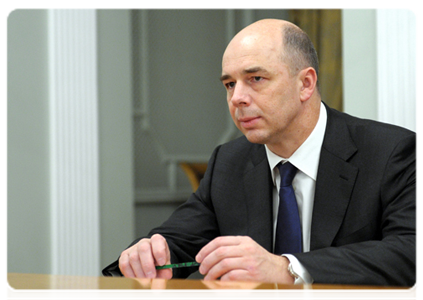 Finance Minister Anton Siluanov at a meeting with Prime Minister Vladimir Putin|16 december, 2011|19:15