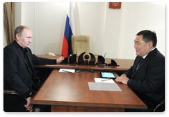 Prime Minister Vladimir Putin meets with Head of the Republic of Tuva Sholban Kara-ool