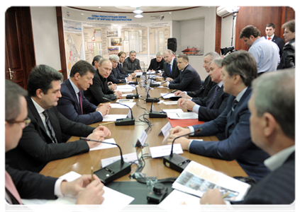 Prime Minister Vladimir Putin at a meeting on upgrading the Baltiysky Zavod shipyard in St Petersburg|2 december, 2011|19:43