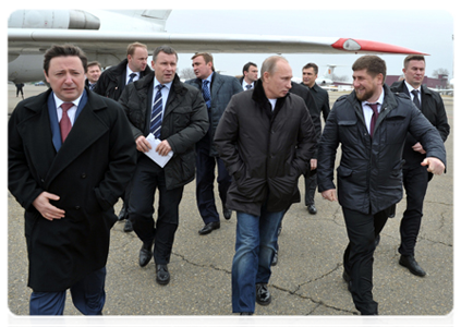 Prime Minister Vladimir Putin arrives in the Chechen Republic|20 december, 2011|17:13