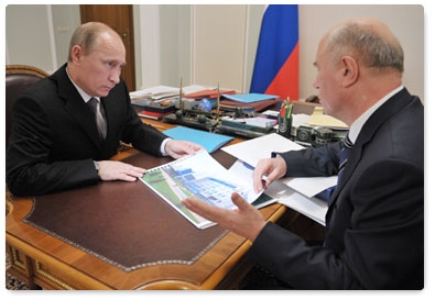 Prime Minister Vladimir Putin meets with the leader of the Republic of Mordovia Nikolai Merkushkin