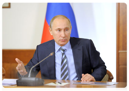 Председатель Правительства Российской Федерации В.В.Путин провёл заседание Народного штаба и Федерального координационного совета ОНФ|27 декабря, 2011|14:05