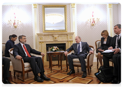 Председатель Правительства Российской Федерации В.В.Путин встретился с министром энергетики и природных ресурсов Турции Т.Йылдызом|28 декабря, 2011|16:03