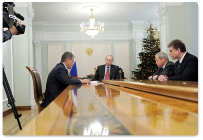 Prime Minister Vladimir Putin holds a meeting on the earthquake in Tuva and natural disasters in other Russian regions