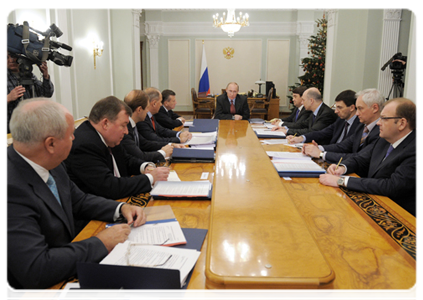 Prime Minister Vladimir Putin chairs a meeting of the Vnesheconombank Supervisory Board|29 december, 2011|17:30