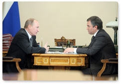 Prime Minister Vladimir Putin meets with Deputy Prime Minister and Chief of Government Staff Vyacheslav Volodin