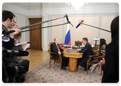 Prime Minister Vladimir Putin meets with Gazprom CEO Alexei Miller|30 december, 2011|15:08