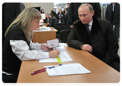 Prime Minister Vladimir Putin takes part in the elections to the State Duma of the sixth convocation|4 december, 2011|14:31