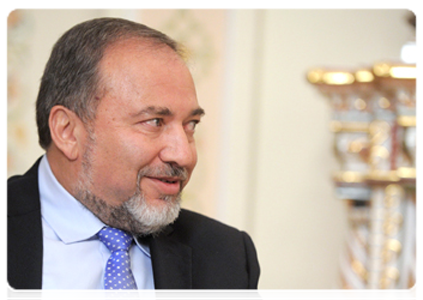 Israeli Deputy Prime Minister and Minister of Foreign Affairs Avigdor Lieberman at a meeting with Prime Minister Vladimir Putin|7 december, 2011|18:24