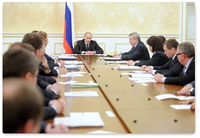 Prime Minister Vladimir Putin holds a meeting on saving the Bogoslovsky Aluminium Plant and the Taganrog Automobile Plant