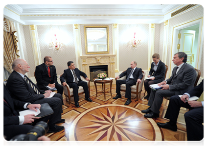 Председатель Правительства Российской Федерации В.В.Путин встретился с Вице-президентом Боливарианской Республики Венесуэла Э.Хауа Милано|8 декабря, 2011|18:04