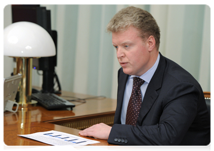 The President of ALROSA, Fyodor Andreev at a meeting with Prime Minister Vladimir Putin|9 december, 2011|13:34