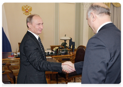 Prime Minister Vladimir Putin meeting with Governor of the Republic of Mordovia Nikolai Merkushkin|11 february, 2011|12:50