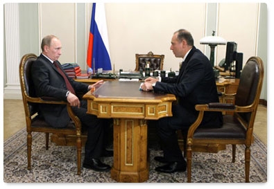Prime Minister Vladimir Putin holds a working meeting with TMK Chairman of the Board Dmitry Pumpyansky