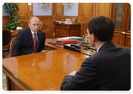 Prime Minister Vladimir Putin meets with Minister of Communications and Mass Media Igor Shchegolev|15 february, 2011|14:30