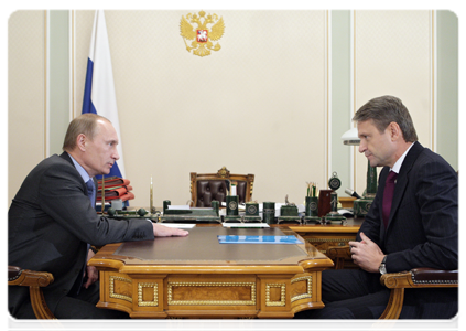 Prime Minister Vladimir Putin meeting with Krasnodar Territory Governor Alexander Tkachev|16 february, 2011|15:00