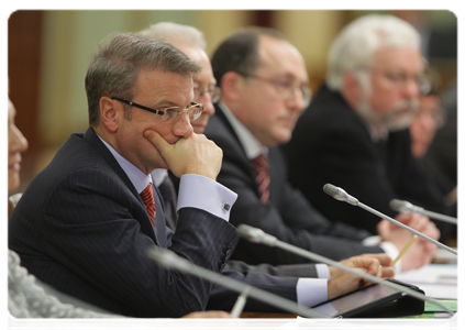 Sberbank President German Gref at a meeting with the heads of expert groups to discuss Russia’s socio-economic development strategy through 2020|16 february, 2011|17:43