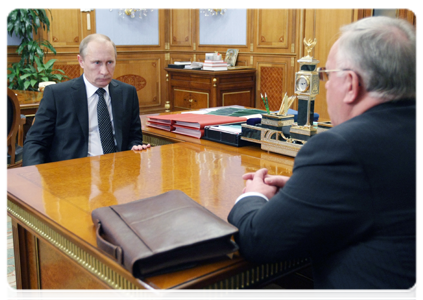 Prime Minister Vladimir Putin at a meeting with head of the Republic of Altai Alexander Berdnikov|21 february, 2011|15:30