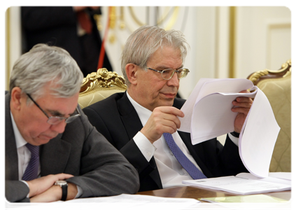 The Chairman of the Central Bank of Russia Sergei Ignatiev at a meeting to discuss various scenarios for Russia’s socio-economic development through 2030|22 february, 2011|19:45