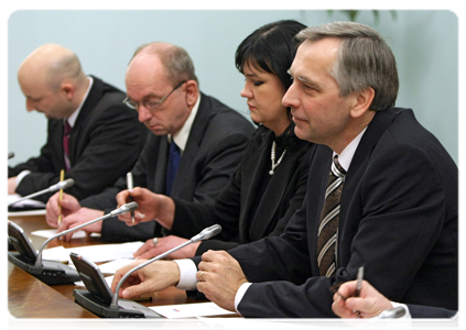 Slovak First Deputy Prime Minister and Minister of Transport, Construction and Regions Jan Figel at a meeting with Prime Minister Vladimir Putin|22 february, 2011|23:58