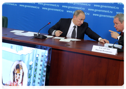 Prime Minister Vladimir Putin at a meeting in Kaliningrad on the problems of providing service personnel with housing|23 february, 2011|18:32