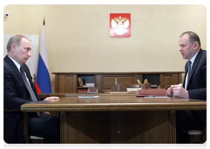 Prime Minister Vladimir Putin at a meeting with Kaliningrad Region Governor Nikolai Tsukanov|23 february, 2011|20:06