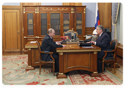 Prime Minister Vladimir Putin with State Secretary of the Russia-Belarus Union State Pavel Borodin|1 march, 2011|11:36