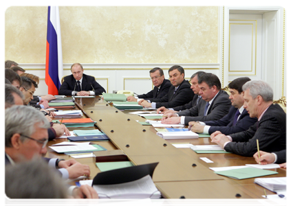 Prime Minister Vladimir Putin at a meeting of the Government Presidium|1 march, 2011|20:14