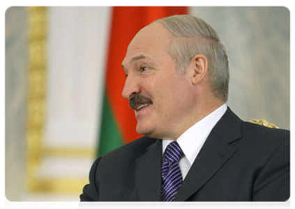 Belarusian President Alexander Lukashenko at a meeting with Prime Minister Vladimir Putin|15 march, 2011|18:07