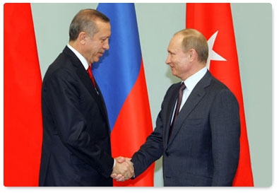 Prime Minister Vladimir Putin meets with Turkish Prime Minister Recep Erdogan