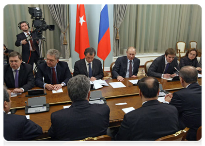 Prime Minister Vladimir Putin at a meeting with Turkish Prime Minister Recep Tayyip Erdogan|16 march, 2011|19:37