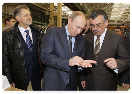 Prime Minister Vladimir Putin visits the Votkinsk plant in Udmurtia|21 march, 2011|16:34