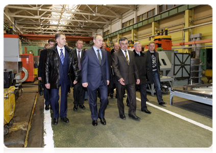 Prime Minister Vladimir Putin visits the Votkinsk plant in Udmurtia|21 march, 2011|16:34