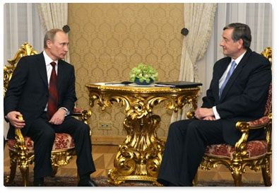 Prime Minister Vladimir Putin meets with Slovenian President Danilo Türk