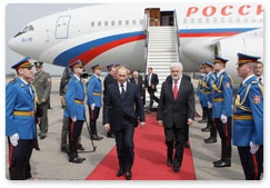 Prime Minister Vladimir Putin arrives in Belgrade to hold talks with Serbia’s leaders